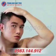 Mid Fade: Cùng khám phá kiểu tóc Mid Fade - phong cách cắt tỉa tóc nam thời thượng, mang đến phong cách trẻ trung, tươi mới và năng động. Hình ảnh liên quan sẽ làm bạn bất ngờ với sự độc đáo và ấn tượng của kiểu tóc này!