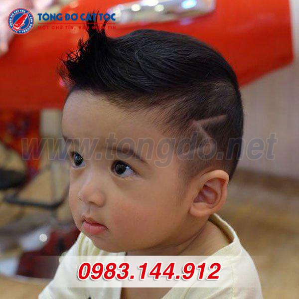 Cách cắt tóc bằng tông đơ tại nhà an toàn cho trẻ em 5 Cách cắt tóc bằng tông đơ tại nhà an toàn cho trẻ em 5