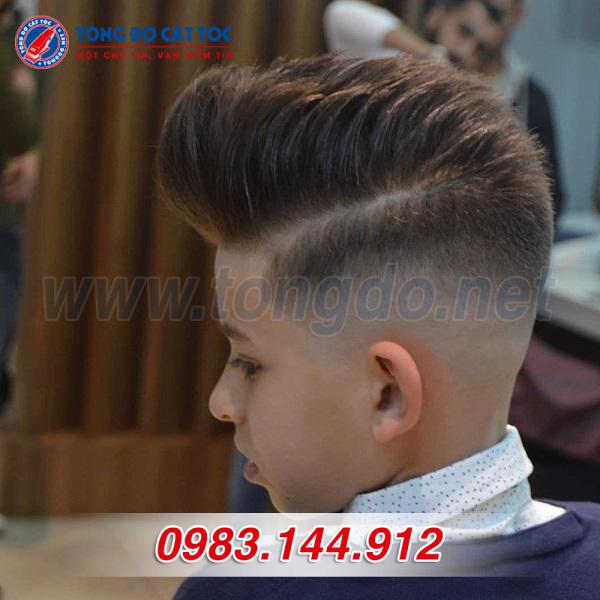 Cách cắt tóc bằng tông đơ tại nhà an toàn cho trẻ em 3 Cách cắt tóc bằng tông đơ tại nhà an toàn cho trẻ em 3