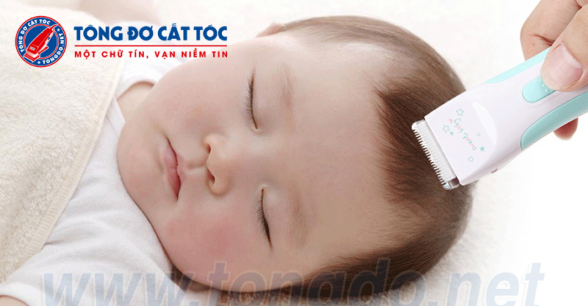 tong do cat toc cho be so sinh 1