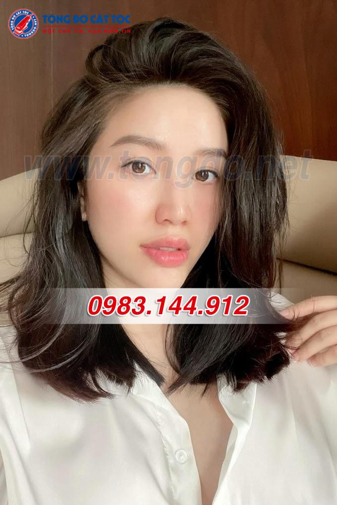 Chùm ảnh cắt tóc tại nhà mùa dịch của hàng loạt sao Việt 9 Chùm ảnh cắt tóc tại nhà mùa dịch của hàng loạt sao Việt 9