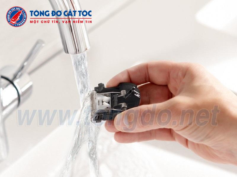 Hướng dẫn vệ sinh tông đơ cắt tóc kèm Video